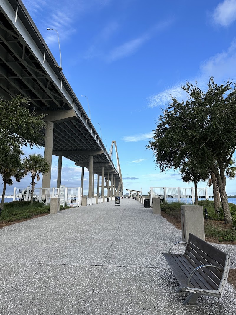 River Watch Cafe & Gift Shop