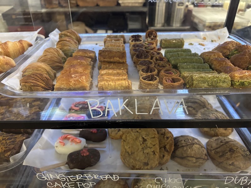 OUD Coffee & Cafe River North