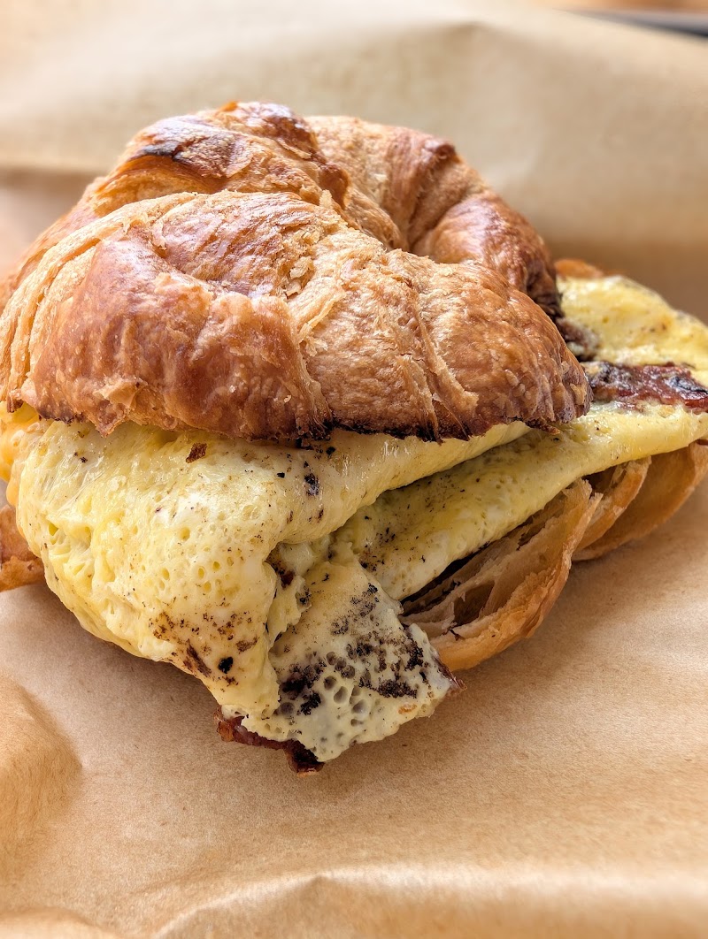 Salty Pup Coffeehouse & Winebar