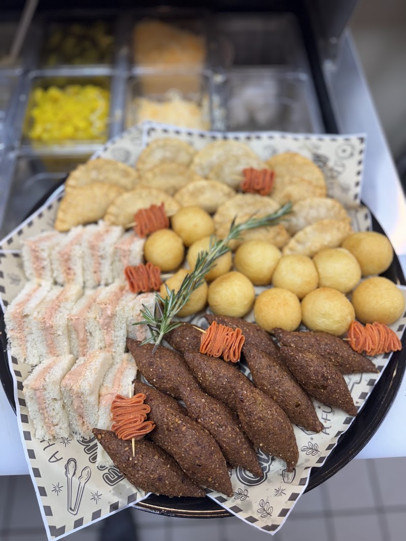 La Gloria Bakery & Restaurant