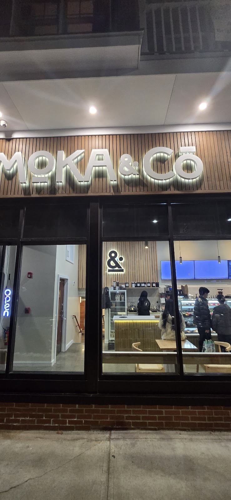 Moka & Co