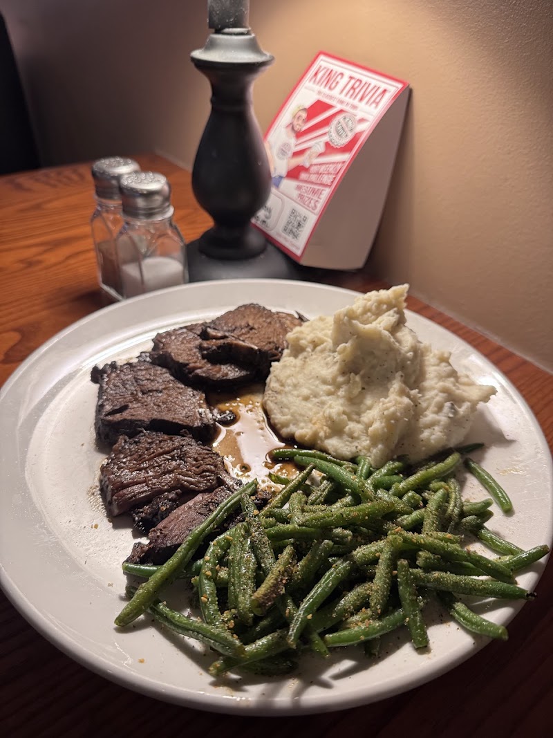 Cozy Coffee Restaurant & Bar