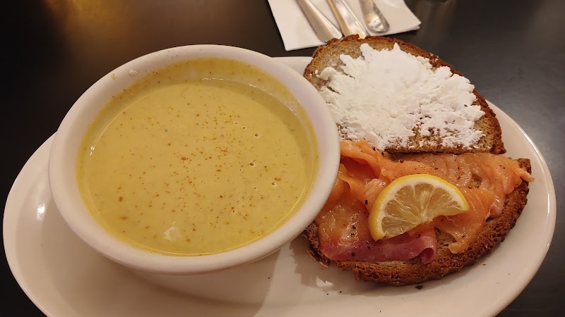 Gaulart & Maliclet Fast and French Inc.