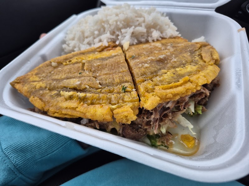 Sabor Divino Restaurant - Kenosha Wisconsin