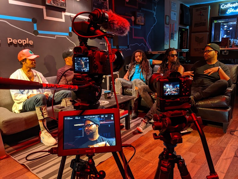 FIRSTLIVE COFFEEHOUSE STUDIO