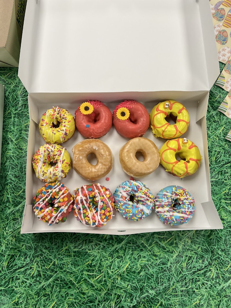 Daylight Coffee & Donuts - Basehor