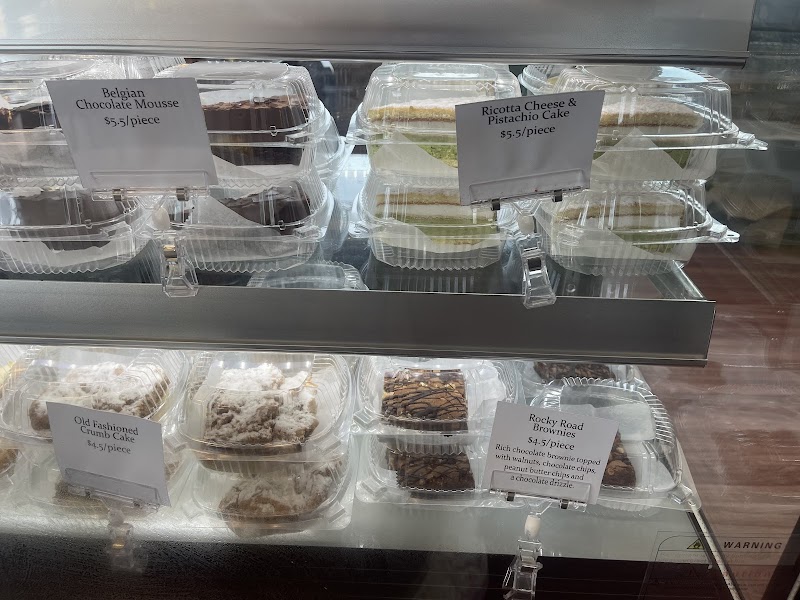 Look Up Dessert Cafe