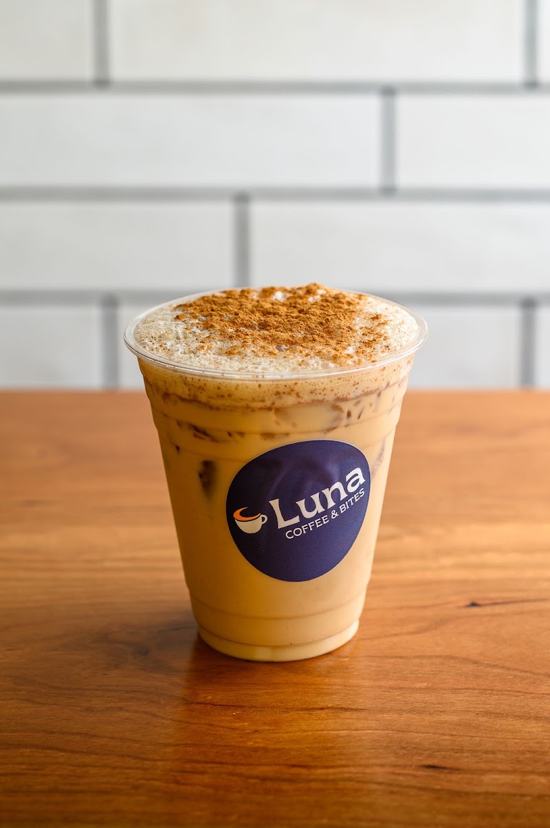 Luna - Coffee & Bites