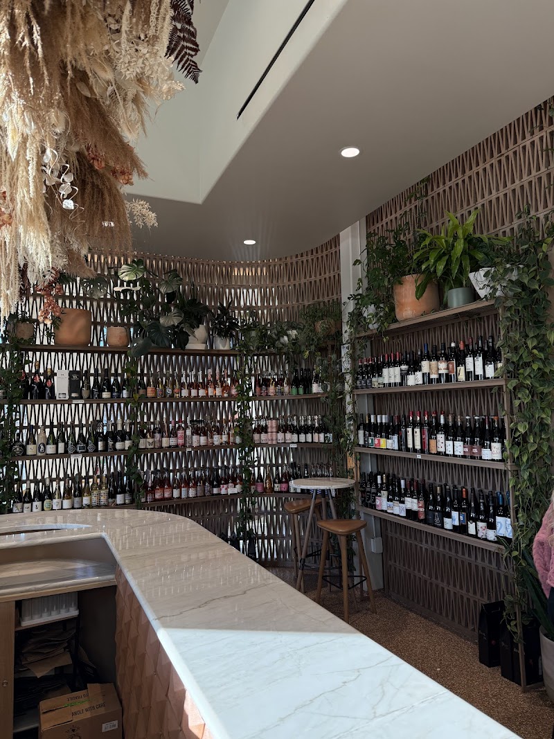 Hail Fellow Well Met