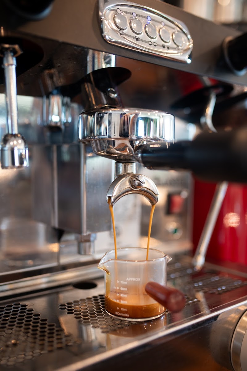 ALAEDDIN BREW’S - KAVA - COFFEE - HOOKAH CAFE