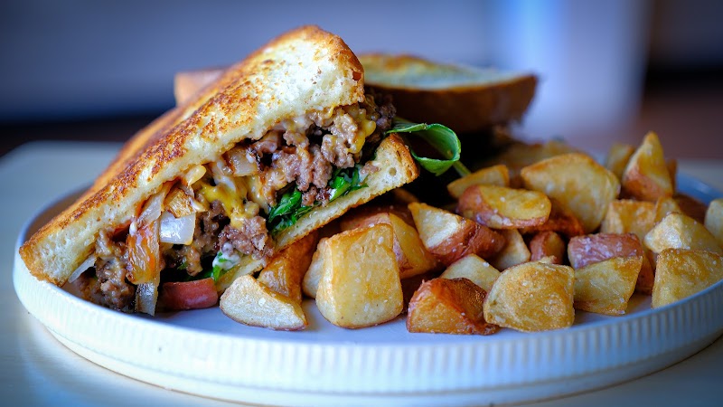 Neighborhood Cafe- Southcenter Parkway