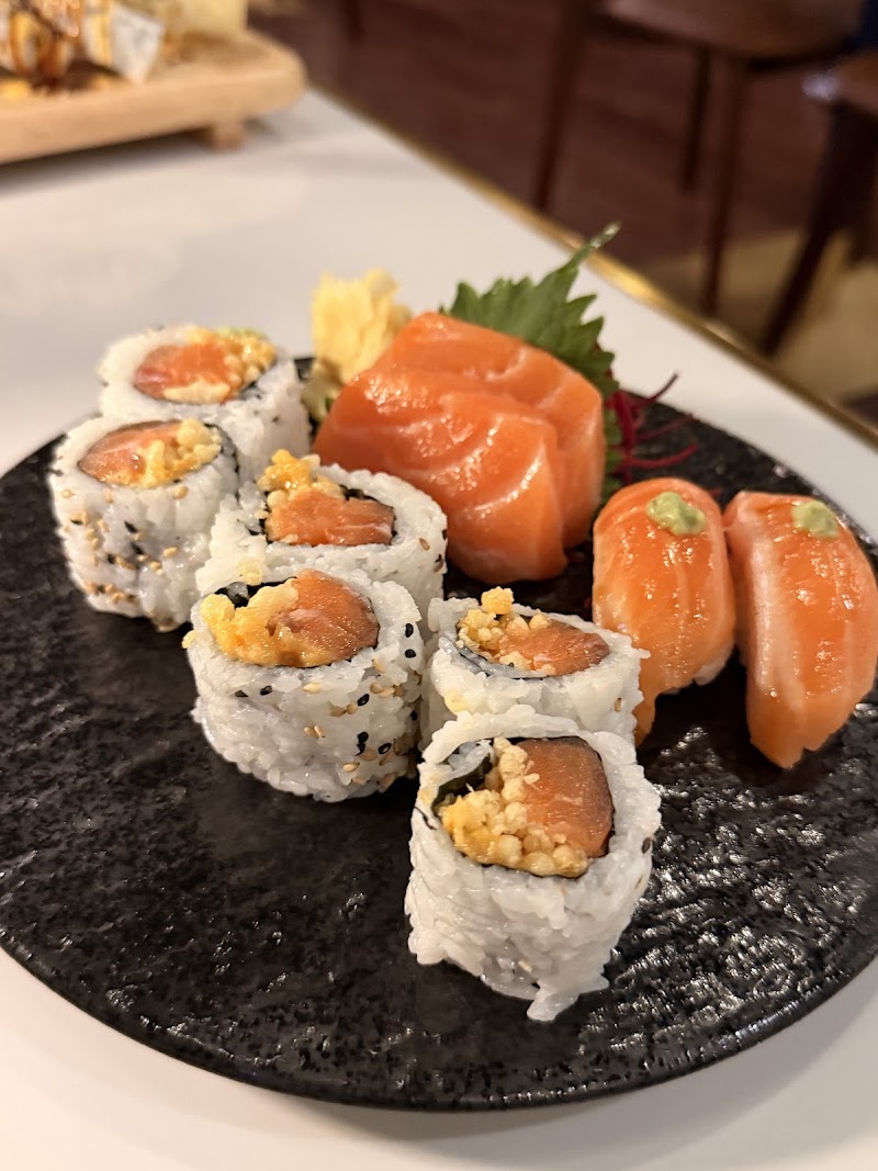 Akeno Sushi Bar@ Old Town