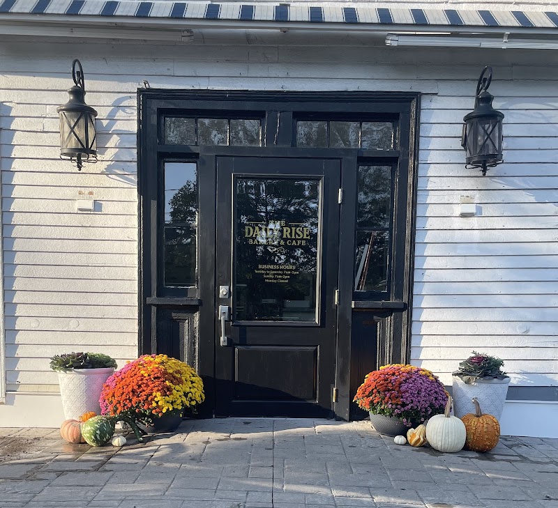 The Daily Rise Bakery & Cafe