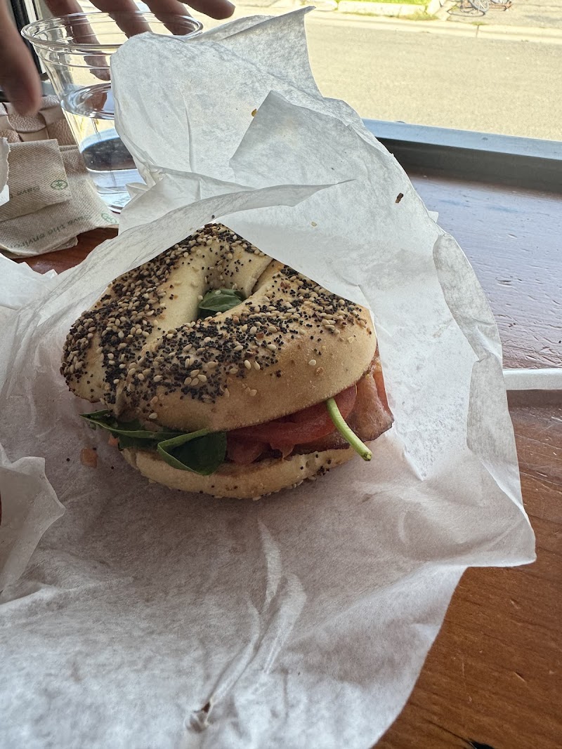 Mochas Coffeehouse & Bakery