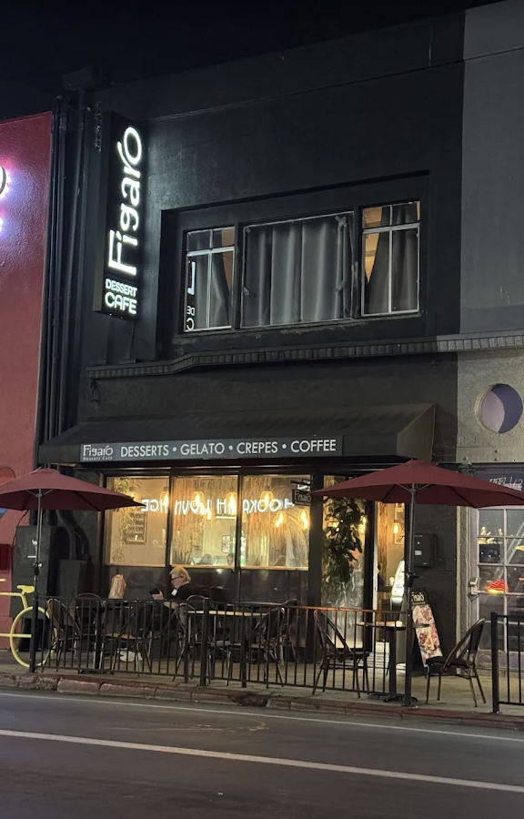 Figaro Dessert Cafe