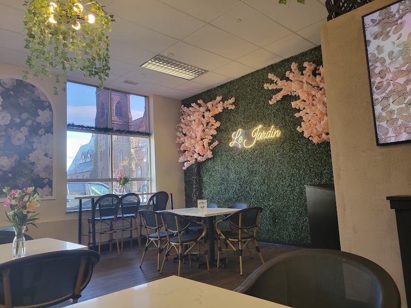 Le Jardin Cafe