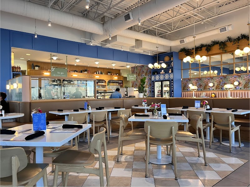 Water Oak Cafe & Bakery