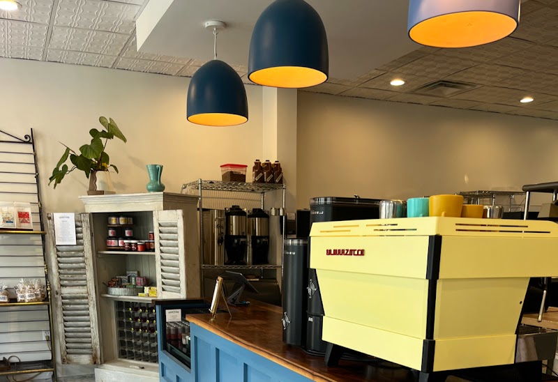 Clear Flour Coffee Bar