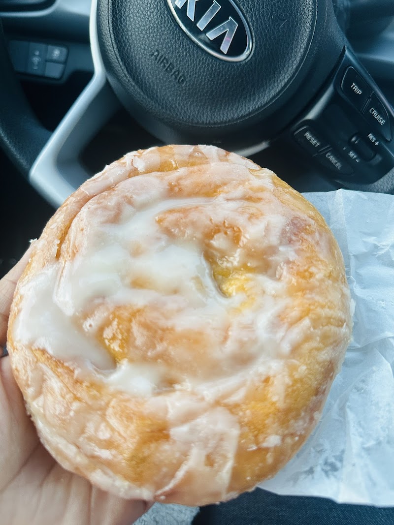 Monroe's Donuts & Bakery