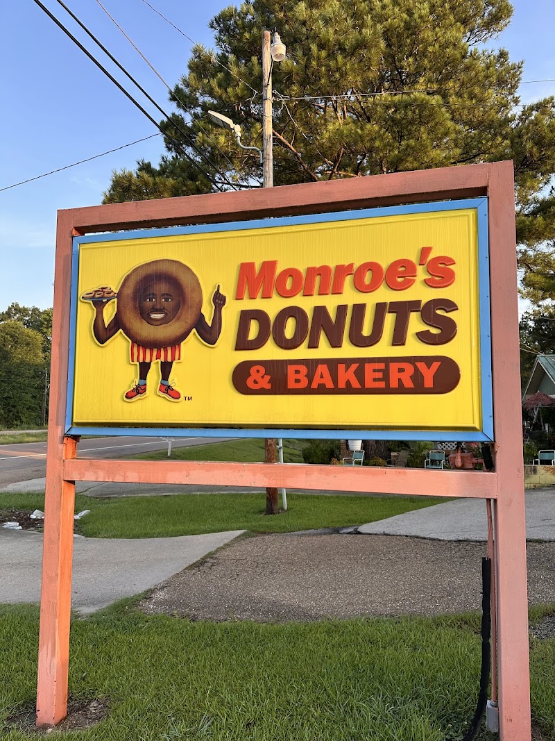 Monroe's Donuts & Bakery