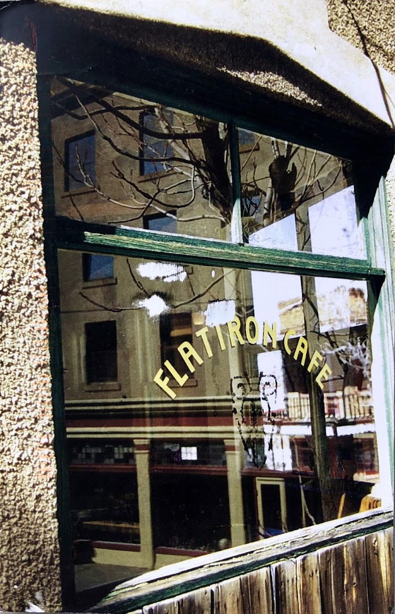 The Flatiron Café