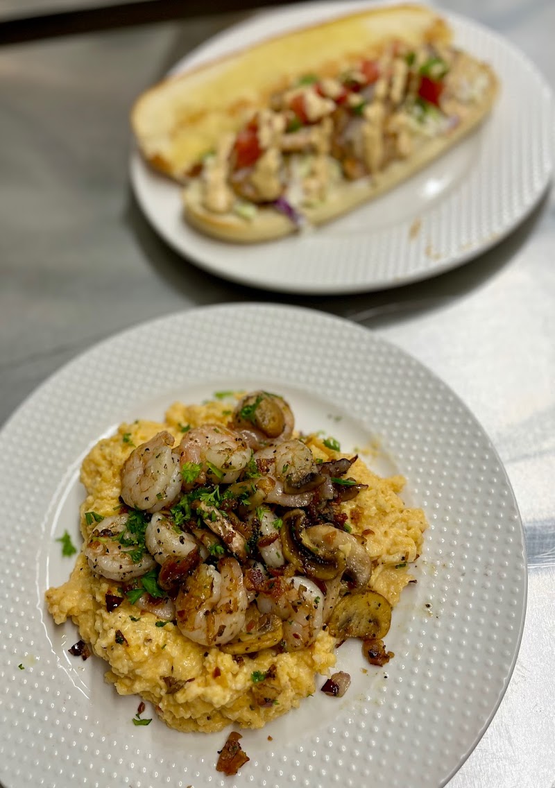 Sippi’s Bar and Grill