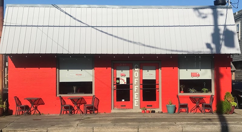 Petite Rouge Cafe & Coffee Truck