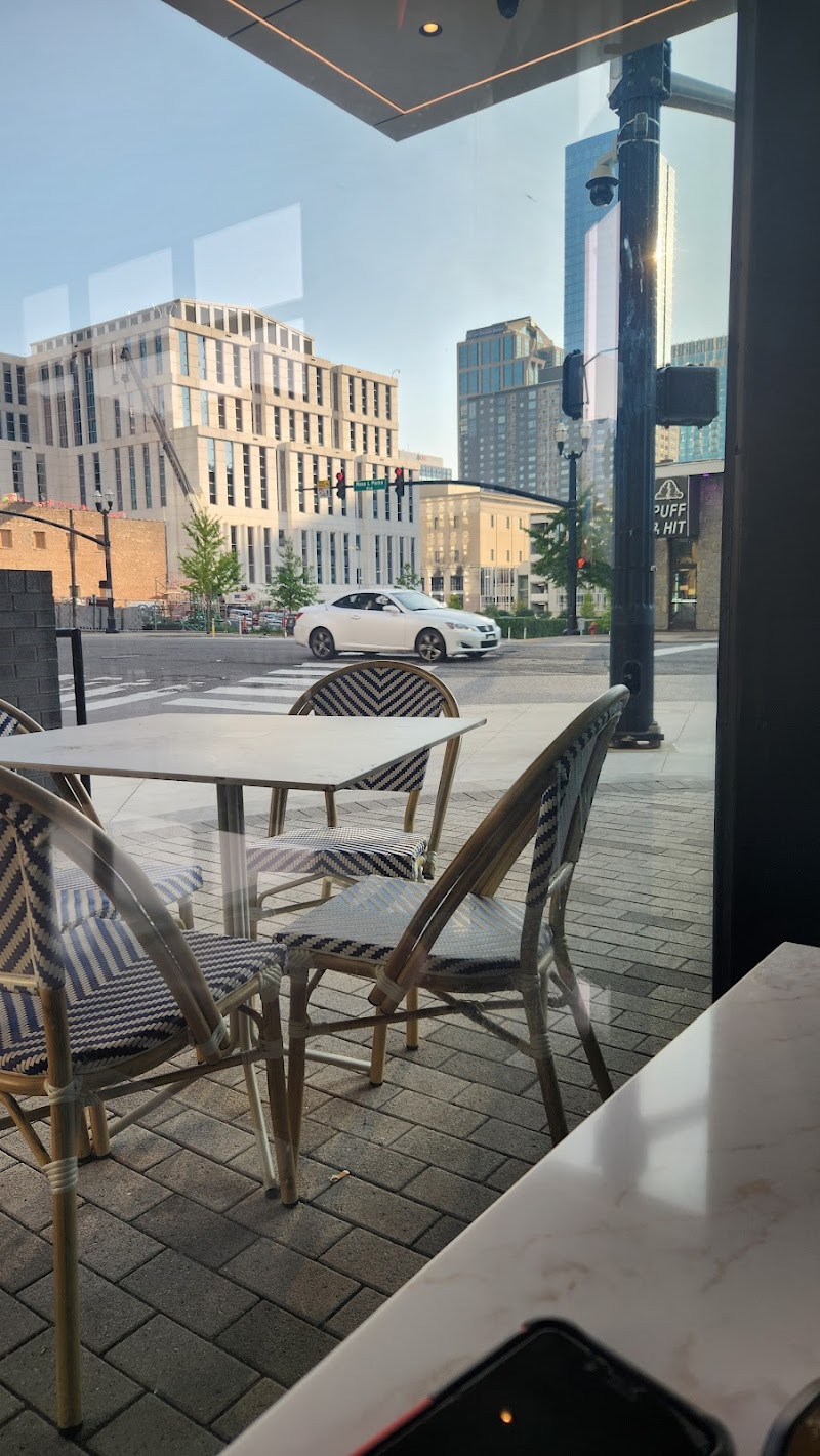 Bluestone Lane - Downtown Café