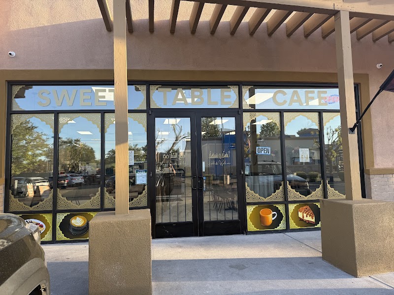 Sweet Table Cafe