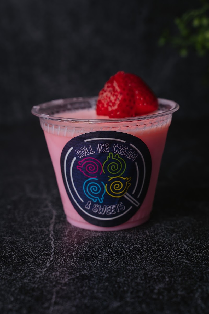 Roll Ice Cream & Sweets