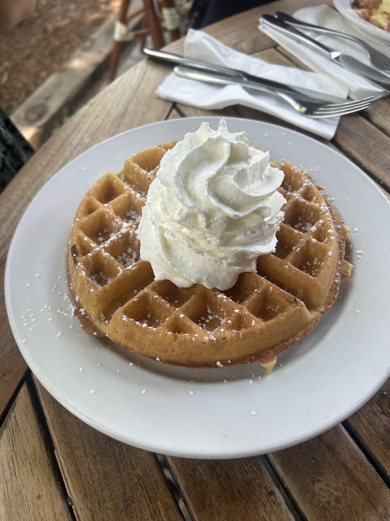 Creekside Café & Grill