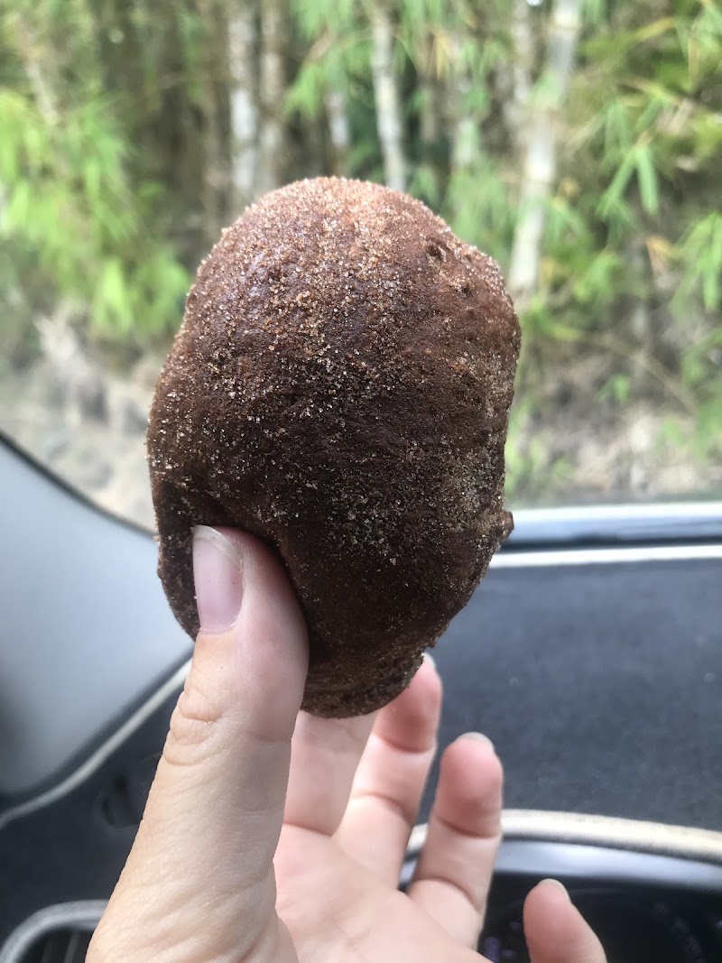 Manuela Malasada / Country Grounds Coffee