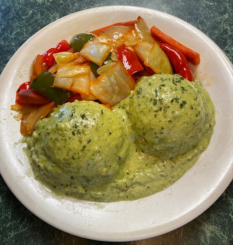 Winthrop Center Cafe / YOLKED