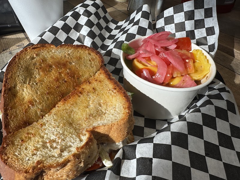 Old Neighborhood Cafe