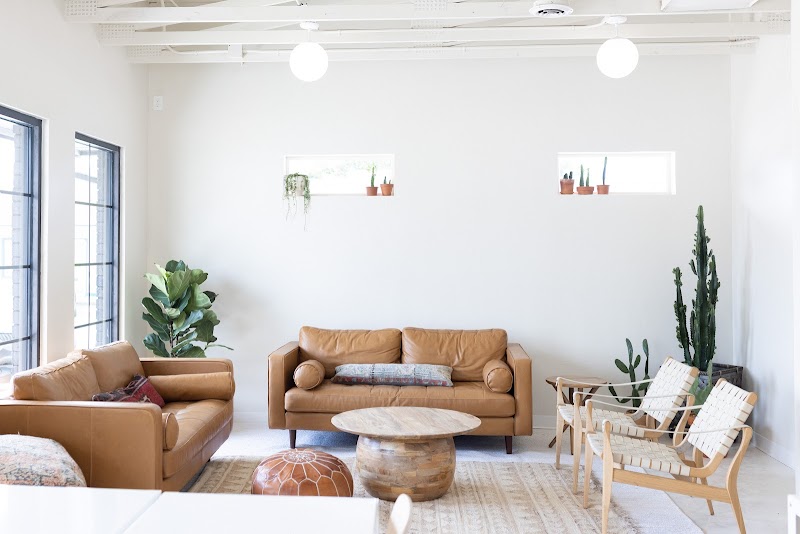 The Laurannae Social