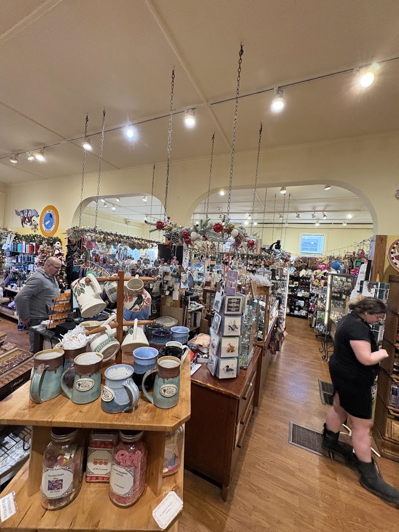 The Kobuk to go Tea & Candy