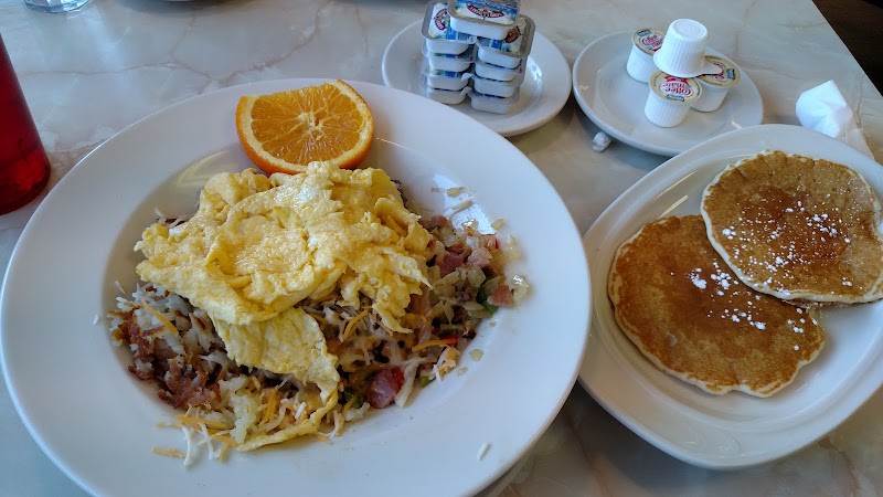 The Round Table Cafe