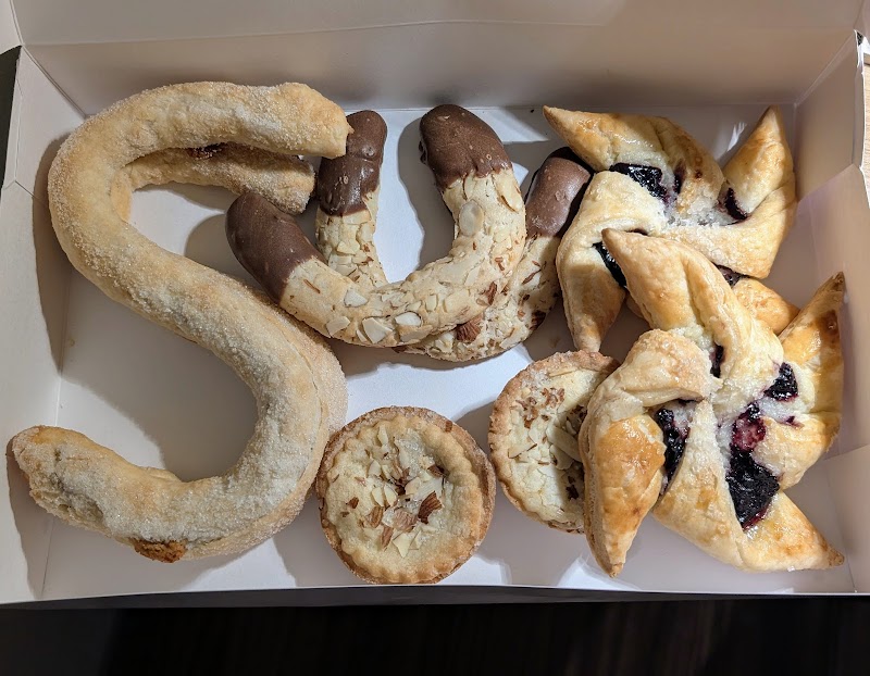 Van Hemert's Dutch Oven Bakery - Ames, IA