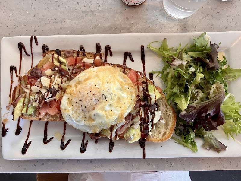 Pandor Artisan Bakery and Café