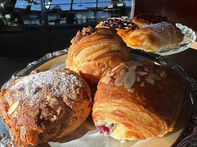 Urban Cafe & Restaurant