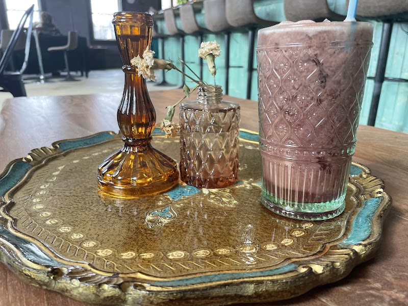 Hummingbird Apothecary South