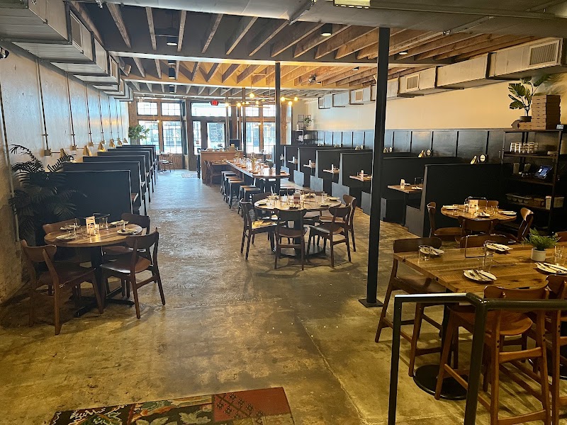 Emmy Squared Pizza: Plaza Midwood