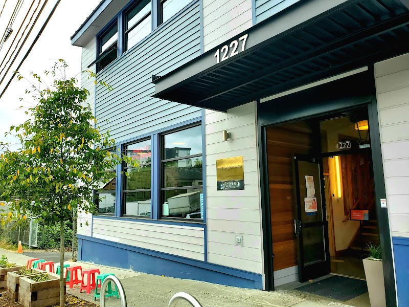 Hello Em Việt Coffee & Roastery