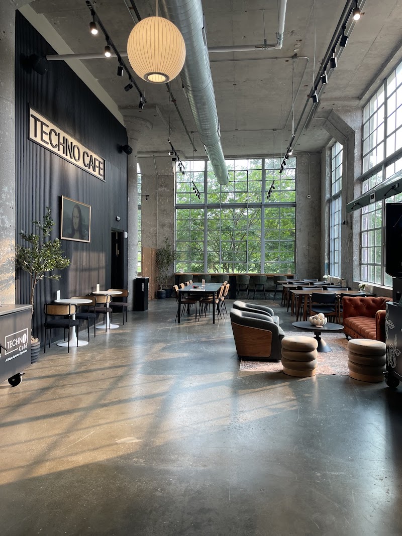Techno Café