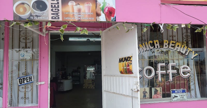 Cafeteria Divina More