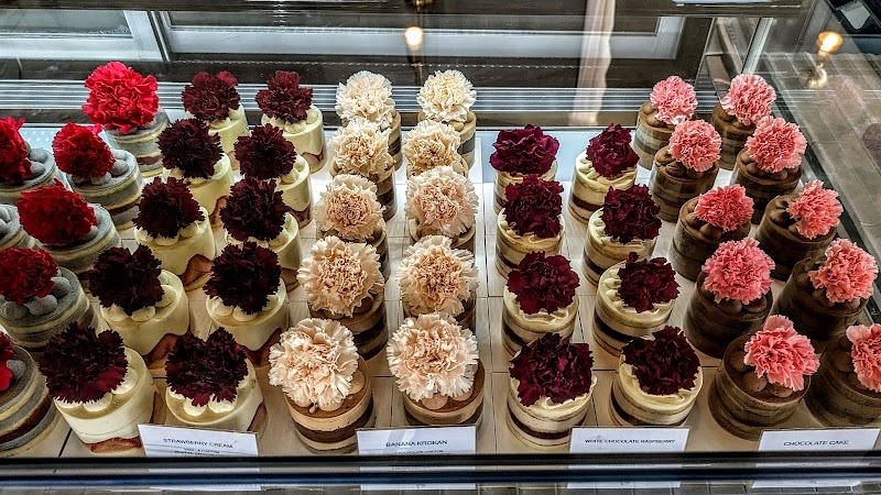 HINAR Dessert Bar & Café 2