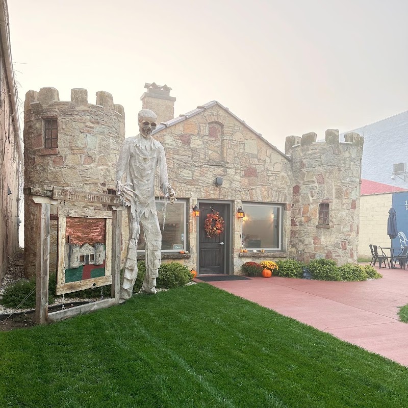 The Little Castle Coffee Shop