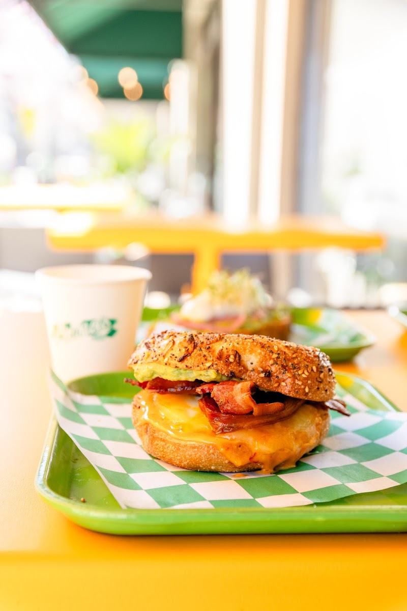 Anna's Joint - Neighborhood Pub