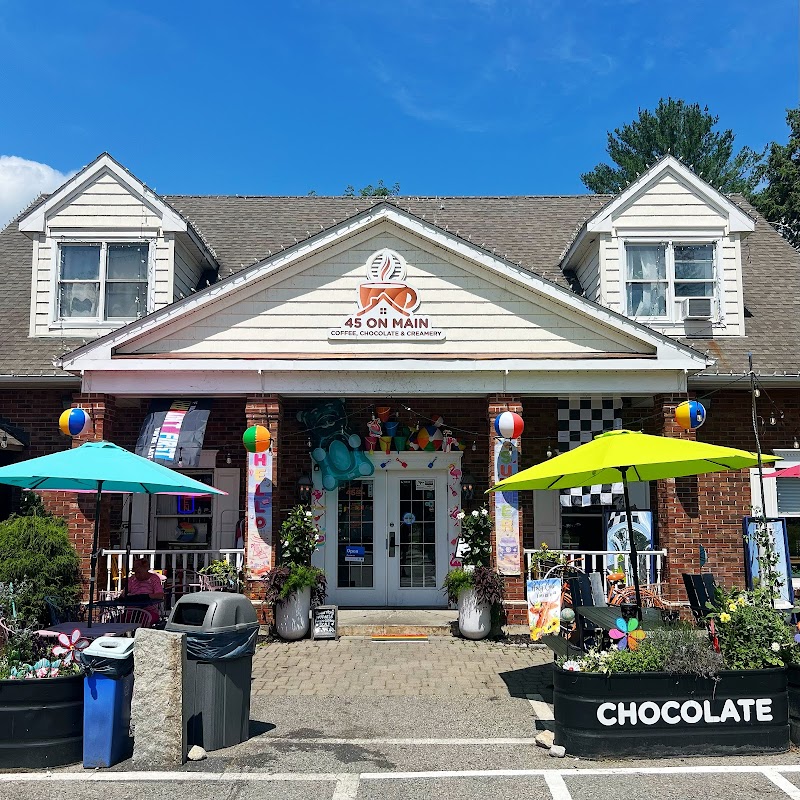 45 On Main - Ice Cream, Coffee, Chocolate, Candy and Gifts