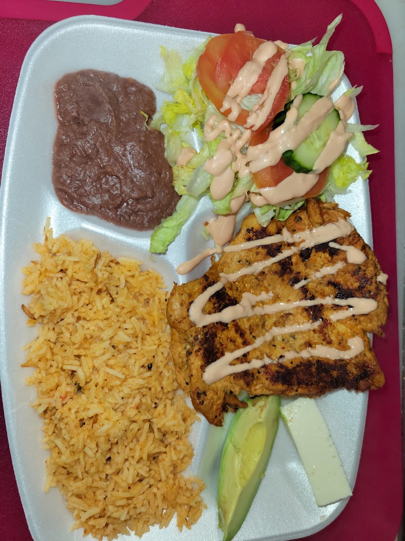 Comida Latina Rosy Food Truck